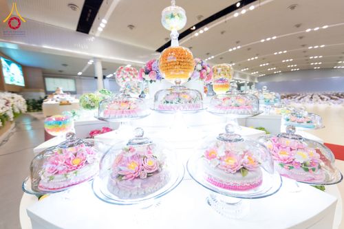 ภาพ No.287623:วันที่ 1 มกราคม พ.ศ. 2569 พิธีบูชาข้าวพระ ณ สภาธรรมกายสากล วัดพระธรรมกาย