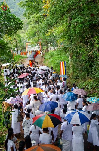 ภาพ No.140014:PhotoStory มหาศรัทธา ธรรมยาตราศรีลังกา EP.2 พิธีเปิดโครงการสยาม-ลังกา ธรรมยาตรา ฉลองเทศกาลวิสาขบูชาแห่งชาติ ศรีลังกา บูชาธรรม 80 ปีหลวงพ่อธัมมชโย เมื่อวันที่ 17 พฤษภาคม พ.ศ. 2567