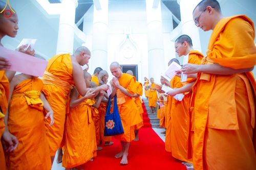 ภาพ No.136430:พิธีอุปสมบทสามเณรเตรียมสถาบันธรรมชัย รุ่นที่ 21 ณ โบสถ์พระไตรปิฏก วัดพระธรรมกาย วันเสาร์ที่ 4 พฤษภาคม พ.ศ.2567