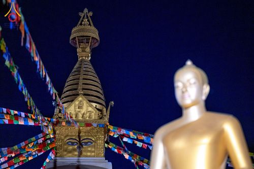 ภาพ No.213055:วันที่ 14 - 15 มีนาคม พ.ศ. 2568 คณะสงฆ์และสามเณรเดินธรรมยาตรา ในโครงการบวชสามเณรเนปาล 500 รูป ไปยังสถานที่รอบมายาเทวีและลุมพินีเกรด ณ ลุมพินี ประเทศเนปาล