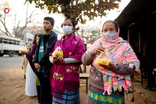 ภาพ No.131128:Photo Story ปฐมบรรพชาชาวพุทธมาร์มา Episode 4/5 วันที่ 13 กุมภาพันธ์พ.ศ. 2567 ณ วัดธัมจักร อรัญกุฏิ บังกลาเทศ