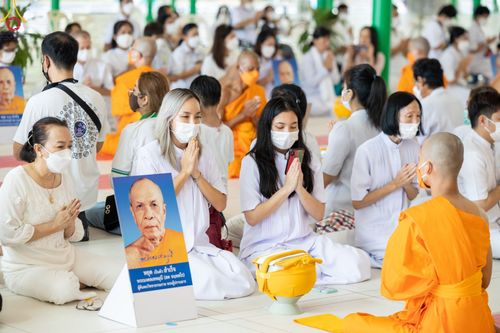 ภาพ No.51071:ประมวลภาพพิธีบรรพชาอุปสมบท โครงการบรรพชาอุปสมบทหมู่ รุ่นวันครูวิชชาธรรมกาย ปีพุทธศักราช 2565