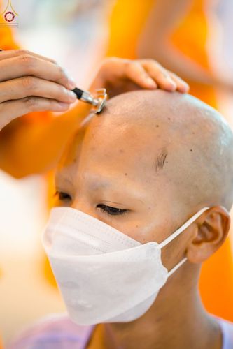 ภาพ No.56802:พิธีปลงผมนาคธรรมทายาท โครงการอุปสมบทบูชาธรรม มหาปูชนียาจารย์ประจำปี 2565 ณ สภาธรรมกายสากล วัดพระธรรมกาย