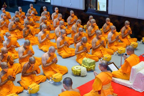 ภาพ No.47732:ประมวลภาพพิธีอุปสมบท โครงการบรรพชาอุปสมบทหมู่ รุ่นเข้าพรรษา 2565