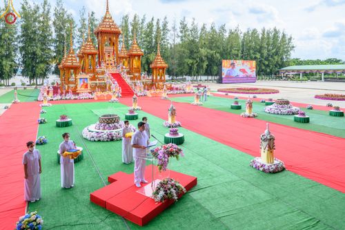 ภาพ No.48932:ประมวลภาพพิธีพระราชทานเพลิงศพ พระสุธรรมญาณวิเทศ (สุธรรม สุธมฺโม)