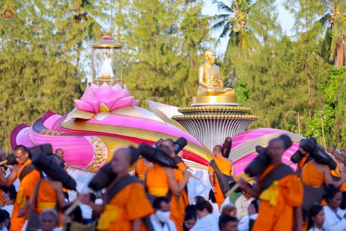 ภาพ No.289736:วันที่ 7 มกราคม พ.ศ. 2569 พิธีต้อนรับพระธรรมยาตรา ณ อนุสรณ์สถานลำดับที่ 2 สถานที่ตั้งมโนปณิธานบวชตลอดชีวิต อนุสรณ์สถานคลองบางนางแท่น อ.สามพราน จ.นครปฐม ในโครงการธรรมยาตรา กตัญญูบูชา มหาปูชนียาจารย์ พระมงคลเทพมุนี(สด จนฺทสโร) พระผู้ปราบมาร อนุสรณ์สถาน 7 แ