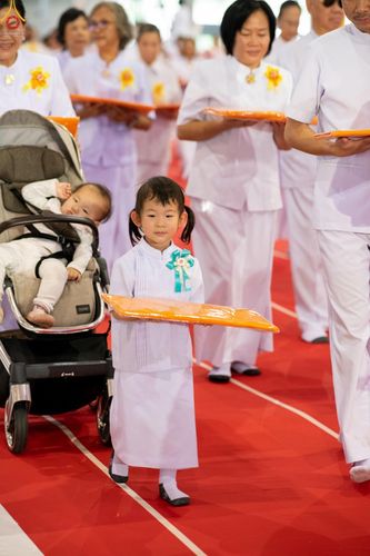 ภาพ No.345599:วันพฤหัสบดีที่ 27 สิงหาคม พ.ศ.2569 พิธีทอดผ้าป่าเพื่อถวายอุปกรณ์สื่อโสตทัศน์ อาคาร 82 ปี หลวงพ่อธัมมชโย พิธีทอดผ้าป่าสมทบกฐินวัดพระธรรมกาย และสมทบกฐิน 30,000 กว่าวัดทั่วไทย ครั้งที่ 1 ประจำปี พุทธศักราช 2569 ณ วัดพระธรรมกาย ปทุมธานี