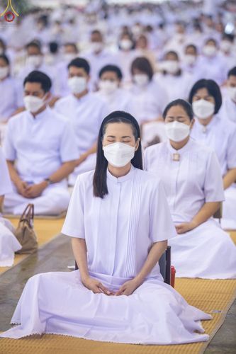 ภาพ No.68814:พิธีบูชาข้าวพระต้อนรับปีใหม่ วันที่ 1 มกราคม พ.ศ. 2566 ณ วัดพระธรรมกาย จ.ปทุมธานี