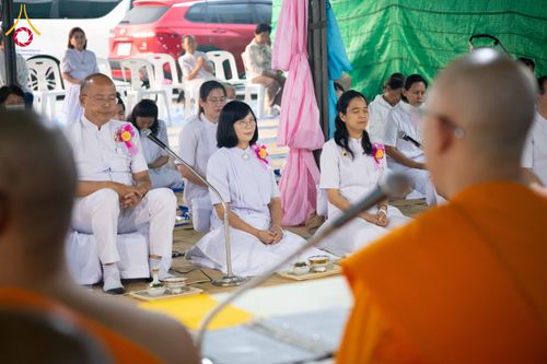 ภาพ No.297797:วันที่ 19 มกราคม พ.ศ. 2569 พิธีถวายภัตตาหารเป็นสังฆทาน แด่พระธรรมยาตรา ณ อนุสรณ์สถานบางปลา วัดบางปลา อำเภอบางเลน จังหวัดนครปฐม ในโครงการธรรมยาตรา กตัญญูบูชา มหาปูชนียาจารย์ พระมงคลเทพมุนี(สด จนฺทสโร) พระผู้ปราบมาร อนุสรณ์สถาน 7 แห่ง ปีที่ 14