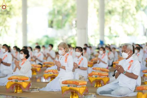 ภาพ No.72792:พิธีเจริญพระพุทธมนต์ และถวายภัตตาหารเป็นสังฆทาน เนื่องในวันคล้ายวันเกิด ครบรอบ 114 ปี คุณยายอาจารย์มหารัตนอุบาสิกาจันทร์ ขนนกยูง วันที่ 19 มกราคม พ.ศ. 2566 ณ หอฉันคุณยายอาจารย์ฯ วัดพระธรรมกาย จ.ปทุมธานี