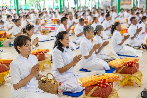 ภาพ No.137762:พิธีอุปสมบทสามเณรอุทิศชีวิต 11 รูป วันวิสาขบูชา พุธที่ 22 พฤษภาคม พ.ศ.2567 ณ อุโบสถ วัดพระธรรมกาย