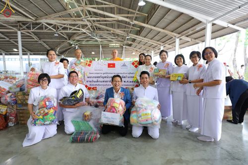 ภาพ No.71110:วัดพระธรรมกาย มูลนิธิธรรมกาย และเครือข่ายคณะศิษยานุศิษย์วัดพระธรรมกายทั่วโลก  มอบของขวัญสนับสนุนการจัดกิจกรรมเนื่องในงานวันเด็กแห่งชาติ ประจำปี พ.ศ.๒๕๖๖