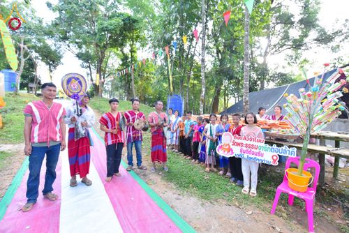 ภาพ No.175580:พิธีทอดกฐิน วัดพระธรรมจาริกบ้านต่อปล้าคี ตำบลแม่สอง อำเภอท่าสองยาง จังหวัดตาก ในโครงการกฐินสามัคคีทั่วไทย 30,000 วัด บูชาธรรม 80 ปี หลวงพ่อธัมมชโย โดยคณะศิษยานุศิษย์วัดพระธรรมกาย วันที่ 15 พฤศจิกายน พ.ศ. 2567