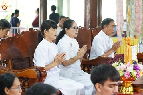 ภาพ No.96790:พิธีทอดกฐินสามัคคีทั่วไทย 5,000 วัด ณ วัดพรหมคุณาราม จ.สมุทรสาคร วันที่ 30 ตุลาคม พ.ศ. 2566