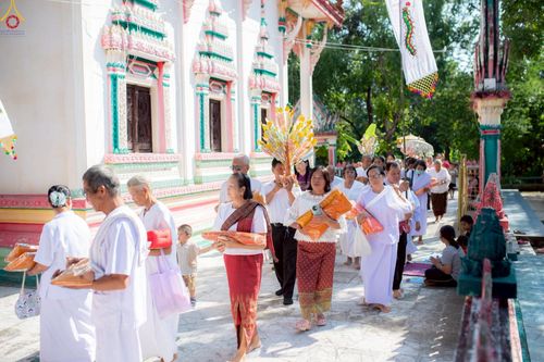 ภาพ No.259485:วันที่ 20 ตุลาคม พ.ศ. 2568 พิธีทอดกฐินสามัคคีทั่วไทย 30,000 วัด โดยคณะศิษยานุศิษย์ บูชาธรรม 81 ปี หลวงพ่อธัมมชโย ณ วัดศรีบุญเรือง จ.นครราชสีมา