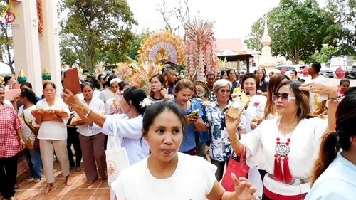 ภาพ No.170905:พิธีทอดกฐิน ณ วัดโพนไพล จ.นครราชสีมา ในโครงการกฐินสามัคคีทั่วไทย 30,000 วัด บูชาธรรม 80 ปี หลวงพ่อธัมมชโย โดยคณะศิษยานุศิษย์วัดพระธรรมกาย วันที่ 27 ตุลาคม พ.ศ. 2567