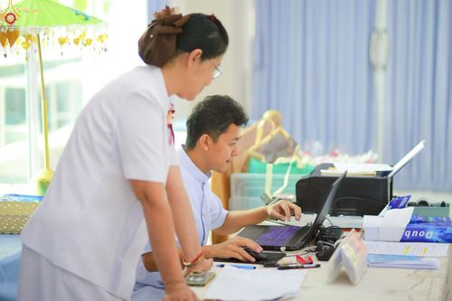 ภาพ No.241761:วันเสาร์ที่ 23 สิงหาคม พ.ศ. 2568 ปฐมผ้าป่าสถาปนาองค์พระเจดีย์ "ซื้อดินปรับพื้นที่ลานธรรม รองรับองค์พระเจดีย์เพื่อสร้างสันติภาพโลก" ณ ศูนย์ปฏิบัติธรรมระยอง (บ้านช่องลม)