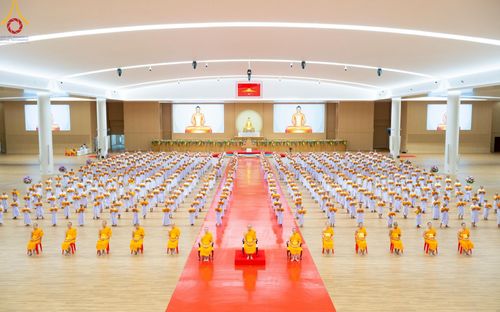 ภาพ No.215727:วันเสาร์ที่ 5 เมษายน พ.ศ. 2568 พิธีขอบรรพชา พิธีขอสรณคมน์และศีล  พิธีขอนิสสัย พิธีถวายบาตร ในโครงการบรรพชาสามเณรฟื้นฟูพระพุทธศาสนาทั่วไทย , โครงการหน่อแก้วเปรียญธรรม รุ่นที่ 13 ,  โครงการสามเณรยุวธรรมทายาท รุ่นที่ 33 , โครงการสามเณรมัชฌิมธรรมทายาท รุ่นที