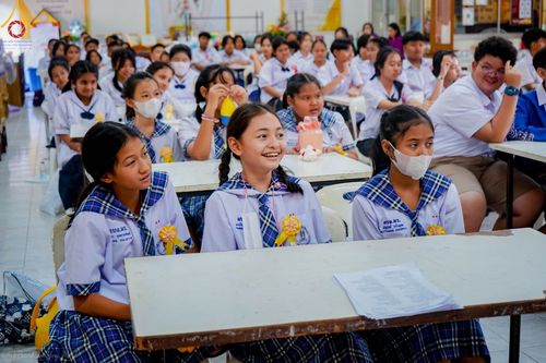 ภาพ No.105070:วันรวมพลังเด็กดี V-star ผู้นำฟื้นฟูศีลธรรมโลก จังหวัดภูเก็ต วันที่ 19 ธันวาคม พ.ศ. 2566 ณ โรงเรียนเมืองถลาง จ.ภูเก็ต