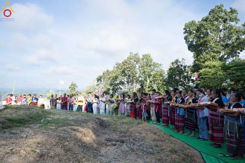 ภาพ No.94180:พิธีทอดกฐินสามัคคีทั่วไทย 5,000 วัด ณ วัดป่าหมาก จ.แม่ฮ่องสอน วันที่ 11 พฤศจิกายน พ.ศ. 2566