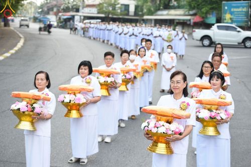 ภาพ No.102027:พิธีบรรพชาและอุปสมบทหมู่ธรรมทายาท ในโครงการอุปสมบทหมู่ รุ่นบูชาธรรมมหาปูชนียาจารย์ ณ วัดพระพุทธบาทราชวรมหาวิหาร และวัดนิคมวาสี อ.พระพุทธบาท จ.สระบุรี วันเสาร์ที่ 9 ธันวาคม พ.ศ. 2566