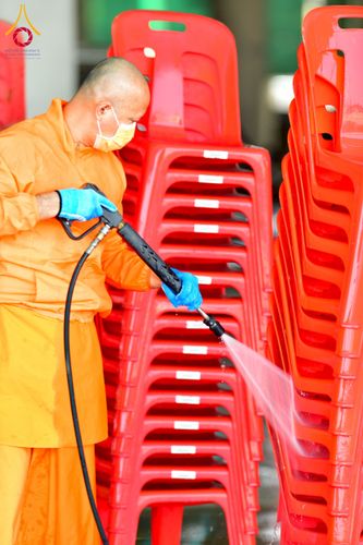 ภาพ No.213328:วันที่ 11-28 มีนาคม พ.ศ. 2568 เจ้าหน้าที่ และอาสาสมัคร เตรียมงานบุญวันคุ้มครองโลก ณ วัดพระธรรมกาย