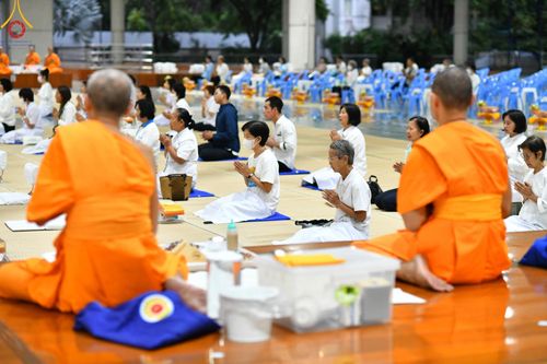 ภาพ No.182297:พิธีถวายภัตตาหารเมนูสวรรค์ "เพื่อการบรรลุธรรม" วันเสาร์ที่ 14 ธันวาคม พ.ศ. 2567 ณ หอฉันคุณยายอาจารย์ฯ วัดพระธรรมกาย