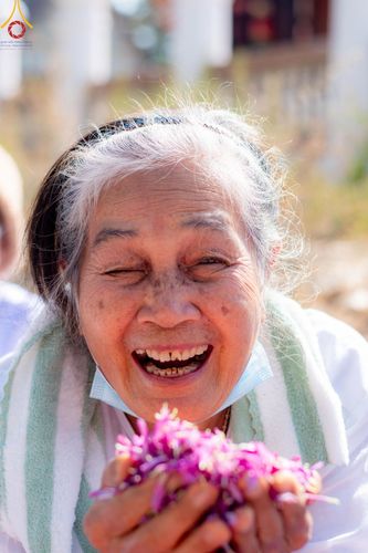 ภาพ No.206035:HAPPY FACE @ธรรมยาตรา # 1 ในโครงการธรรมยาตรา กตัญญูบูชา มหาปูชนียาจารย์ พระมงคลเทพมุนี(สด จนฺทสโร) พระผู้ปราบมาร อนุสรณ์สถาน 7 แห่ง ปีที่ 13 ระหว่างวันที่ 2-31 มกราคม พ.ศ. 2568