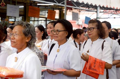 ภาพ No.258776:วันที่ 18 ตุลาคม พ.ศ. 2568 พิธีทอดกฐินสามัคคีทั่วไทย 30,000 วัด โดยคณะศิษยานุศิษย์ บูชาธรรม 81 ปี หลวงพ่อธัมมชโย ณ วัดคลองเตยนอก เขตคลองเตย กรุงเทพฯ