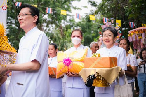 ภาพ No.95707:พิธีทอดกฐินสามัคคีทั่วไทย 5,000 วัด วัดม่วงเฒ่า จ.กาญจนบุรี วันที่ 31 ตุลาคม พ.ศ. 2566