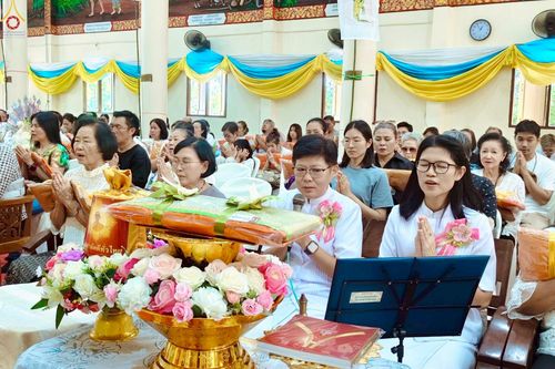 ภาพ No.272610:วันที่ 26 ตุลาคม พ.ศ. 2568 พิธีทอดกฐินสามัคคีทั่วไทย ณ วัดนิคมวาสี จังหวัดสระบุรี โดยคณะศิษยานุศิษย์ บูชาธรรม 81 ปี หลวงพ่อธัมมชโย