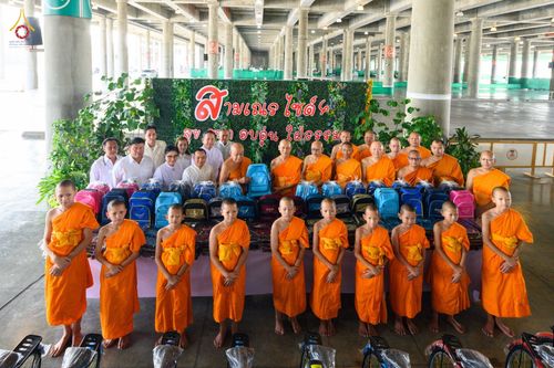 ภาพ No.80396:องค์กรภาคีเครือข่าย "บวร" จังหวัดปทุมธานี ศึกษาดูงานโครงการบรรพชาสามเณรฟื้นฟูพระพุทธศาสนาทั่วไทย ชมนิทรรศการ และสื่อนวัตกรรมพระพุทธศาสนาภาพยนต์ 3 มิติ - จักรวาลนฤมิต เรื่อง "พระสัมมาสัมพุทธเจ้า พระบรมศาสดาเอกของโลก" วันศุกร์ที่ 28 เมษายน พ.ศ.2566