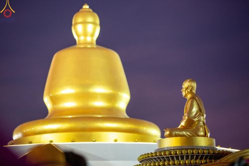 ภาพ No.118421:พิธีตักบาตรพระธรรมยาตรา ปีที่ 12 ณ อนุสรณ์สถานลำดับที่ 5 สถานที่เผยแผ่วิชชาธรรมกายครั้งแรก อนุสรณ์สถานบางปลา จ.นครปฐม วันที่ 25 มกราคม พ.ศ. 2567