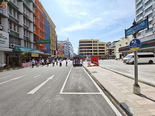 ภาพ No.238124:วันเสาร์ที่ 9 สิงหาคม พ.ศ. 2568 พิธีไถ่ชีวิตโค-โคท้อง 162 ตัว ณ ใจกลางนครหาดใหญ่ จ.สงขลา