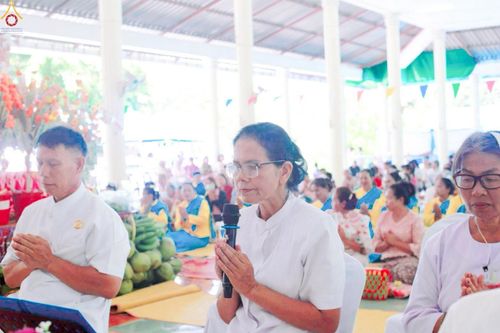 ภาพ No.264482:วันที่ 19 ตุลาคม พ.ศ. 2568 พิธีทอดกฐินสามัคคีทั่วไทย 30,000 วัด โดยคณะศิษยานุศิษย์ บูชาธรรม 81 ปี หลวงพ่อธัมมชโย ณ วัดป่าเขากระเจียว  อำเภอโนนดินแดง จังหวัดบุรีรัมย์