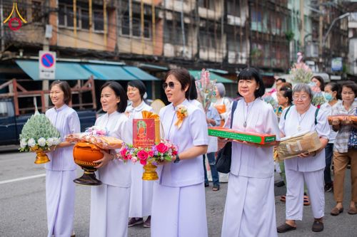 ภาพ No.178503:พิธีทอดกฐิน ณ วัดดวงแข แขวงรองเมือง เขตปทุมวัน กรุงเทพฯ ในโครงการทอดกฐินสามัคคีทั่วไทย 30,000 วัด บูชาธรรม 80 ปี หลวงพ่อธัมมชโย โดยคณะศิษยานุศิษย์วัดพระธรรมกาย วันที่ 15 พฤศจิกายน พ.ศ. 2567