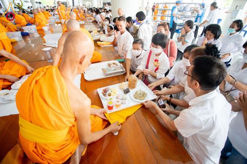 ภาพ No.209860:วันพุธที่ 26 กุมภาพันธ์ พ.ศ. 2568 พิธีบุพเปตพลี ครั้งที่ 159 ณ หอฉันคุณยายอาจารย์จันทร์ขนนกยูง วัดพระธรรมกาย