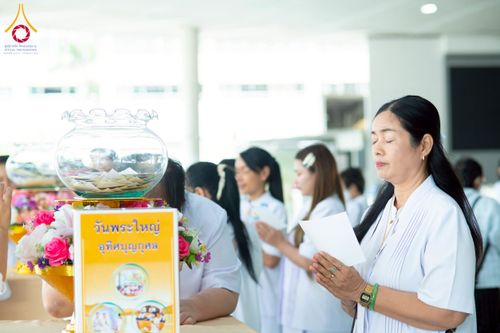 ภาพ No.265867:วันพุธที่ 5 พฤศจิกายน พ.ศ. 2568 (วันพระ ขึ้น 15 ค่ำ เดือน 12) พิธีบุพเปตพลี ครั้งที่ 172 ร่วมอุทิศบุญแด่หมู่ญาติที่ล่วงลับไปแล้ว และสืบทอดอายุพระพุทธศาสนา ณ หอฉันคุณยายอาจารย์ฯ วัดพระธรรมกาย