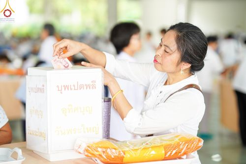 พิธีบุพเปตพลี ครั้งที่ 149 ร่วมอุทิศบุญแด่หมู่ญาติที่ล่วงลับไปแล้ว และสืบทอดอายุพระพุทธศาสนา วันอังคารที่ 23 เมษายน พ.ศ. 2567 (วันพระ ขึ้น 15 ค่ำ เดือน 5) ณ หอฉันคุณยายอาจารย์ฯ วัดพระธรรมกาย