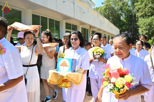 ภาพ No.182889:พิธีทอดกฐิน ณ วัดเทพประทาน อ.ท่าตะเกียบ จ.ฉะเชิงเทรา ในโครงการทอดกฐินสามัคคีทั่วไทย 30,000 วัด บูชาธรรม 80 ปี หลวงพ่อธัมมชโย โดยคณะศิษยานุศิษย์วัดพระธรรมกาย วันที่ 9 พฤศจิกายน พ.ศ. 2567