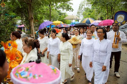 ภาพ No.271853:วันที่ 30 ตุลาคม พ.ศ. 2568 พิธีทอดกฐินสามัคคีทั่วไทย ณ วัดกาฬสินธุ์ ต.ประสงค์ อ.ท่าชนะ จ.สุราษฎร์ธานี โดยคณะศิษยานุศิษย์ บูชาธรรม 81 ปี หลวงพ่อธัมมชโย