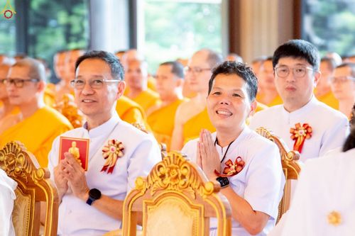 ภาพ No.249138:วันที่ 20 กันยายน พ.ศ. 2568 พิธีประดิษฐานรูปหล่อหลวงปู่วัดปากน้ำ ภาษีเจริญ ณ วิหารพระมงคลเทพมุนี (สด จนฺทสโร) ศูนย์ปฏิบัติธรรมภูเก็ต จ.ภูเก็ต