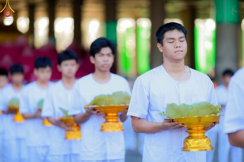ภาพ No.132604:พิธีปลงผมยุวธรรมทายาท รุ่นที่ 32 มัชฌิมธรรมทายาท รุ่นที่ 28 ณ ลานธรรม วัดพระธรรมกาย วันเสาร์ที่ 30 มีนาคม พ.ศ. 2567