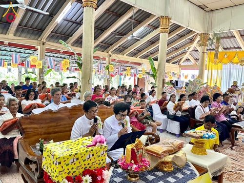 ภาพ No.177064:พิธีทอดกฐิน ณ วัดราษฎร์นิธิยาวาส จ.ชัยนาท ในโครงการทอดกฐินสามัคคีทั่วไทย 30,000 วัด บูชาธรรม 80 ปี หลวงพ่อธัมมชโย โดยคณะศิษยานุศิษย์วัดพระธรรมกาย วันที่ 10 พฤศจิกายน พ.ศ. 2567