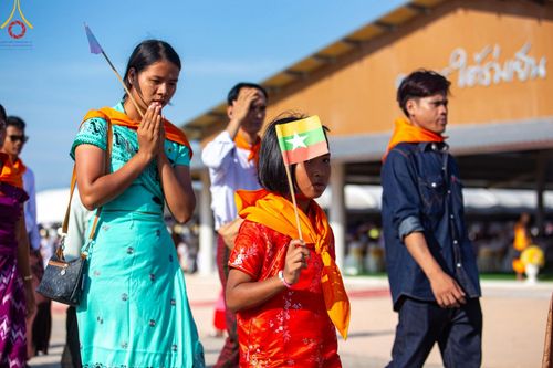 ภาพ No.211584:วันอาทิตย์ที่ 16 มีนาคม พ.ศ. 2568 พิธีอัญเชิญพระบรมสารีริกธาตุ ประดิษฐาน ณ ปทุมเจดีย์ ศูนย์อบรมเยาวชนปัตตานี