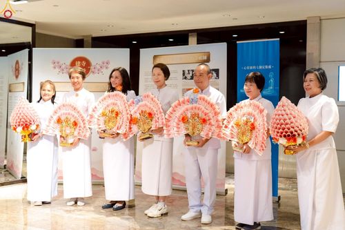 ภาพ No.271442:วันอาทิตย์ที่ 26 ตุลาคม พ.ศ. 2568 พิธีทอดกฐินครบรอบ 30 ปี  วัดพระธรรมกายไทเป และพิธีถวายมหาสังฆทาน 83 รูป  บูชาธรรม 81 ปี หลวงพ่อธัมมชโย