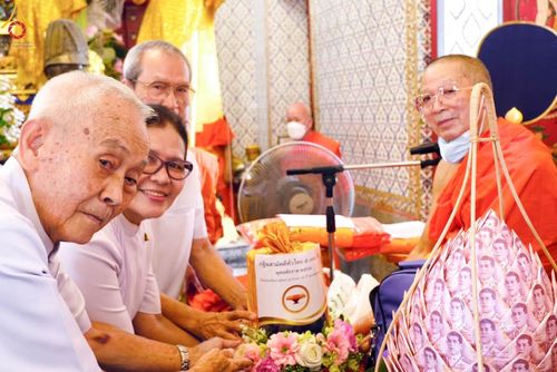 ภาพ No.94942:พิธีทอดกฐินสามัคคีทั่วไทย 5,000 วัด ณ วัดขุนจันทร์ กรุงเทพมหานคร วันที่ 12 พฤศจิกายน พ.ศ. 2566