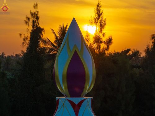 ภาพ No.192913:พิธีตักบาตรพระธรรมยาตรา ณ อนุสรณ์สถานคลองบางนางแท่น อ.สามพราน จ.นครปฐม ในโครงการธรรมยาตรา กตัญญูบูชา มหาปูชนียาจารย์ พระมงคลเทพมุนี(สด จนฺทสโร) พระผู้ปราบมาร อนุสรณ์สถาน 7 แห่ง ปีที่ 13 วันที่ 11 มกราคม พ.ศ.2568