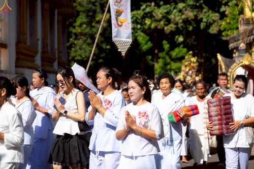 ภาพ No.264232:วันที่ 18 ตุลาคม พ.ศ. 2568 พิธีทอดกฐินสามัคคีทั่วไทย 30,000 วัด โดยคณะศิษยานุศิษย์ บูชาธรรม 81 ปี หลวงพ่อธัมมชโย ณ วัดศรีโพธิ์ชัย บ้านไร่ ต.ไกคำ อ.เมือง จ.อำนาจเจริญ