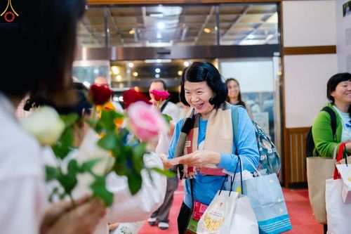 ภาพ No.136441:คณะพระภิกษุสงฆ์และกัลยาณมิตรชาวสิงคโปร์ เดินทางมาปฏิบัติธรรม ณ วัดป่าธรรมกายนานาชาติโทชิหงิ ประเทศญี่ปุ่น ระหว่างวันที่ 27 เมษายน  - 2 พฤษภาคม พ.ศ. 2567